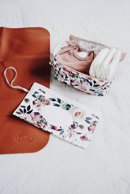 Take & Travel™ Pouch Reusable Wipes Case - Floral