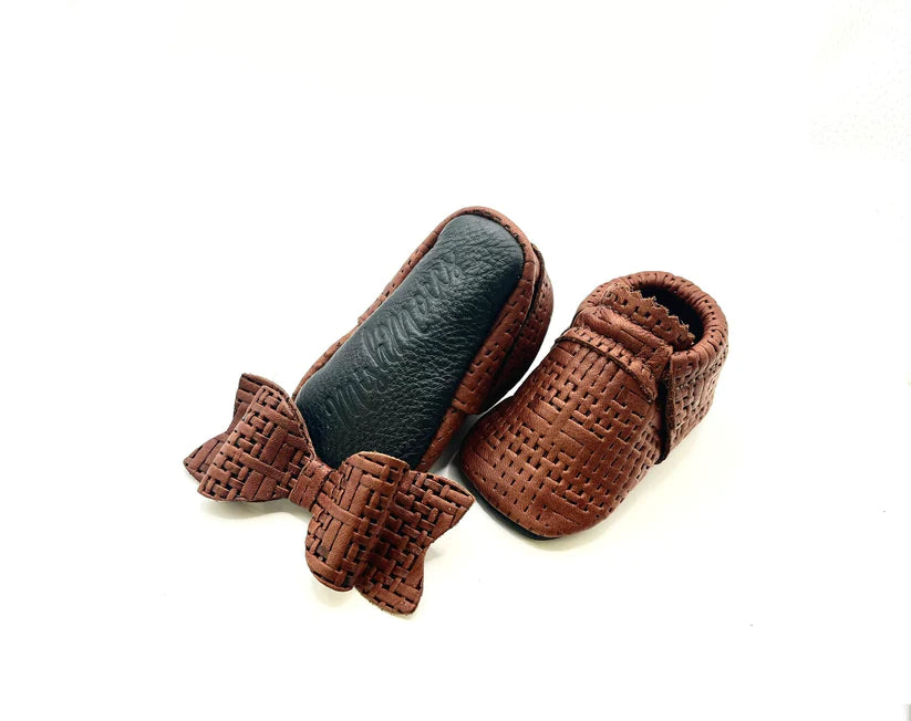 Walnut-Raffia Moccs